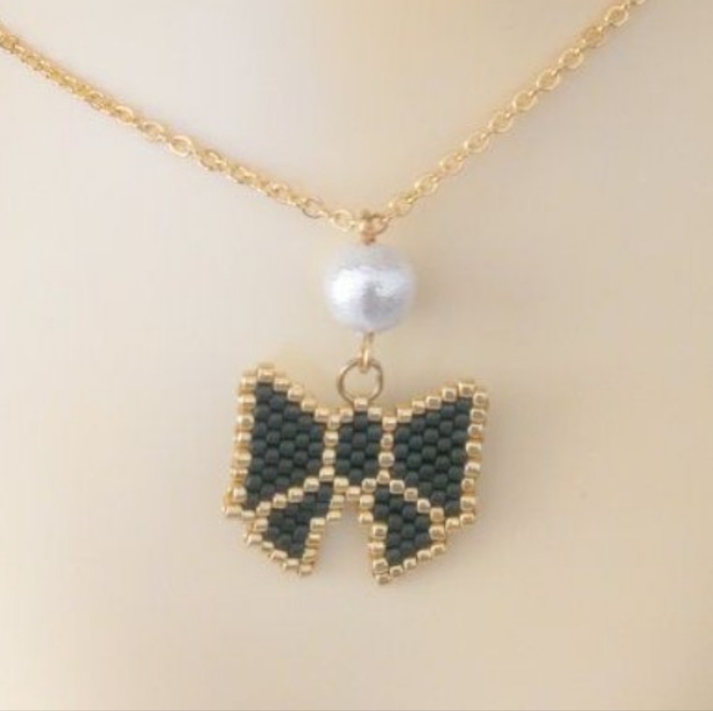 Flat beaded pendant